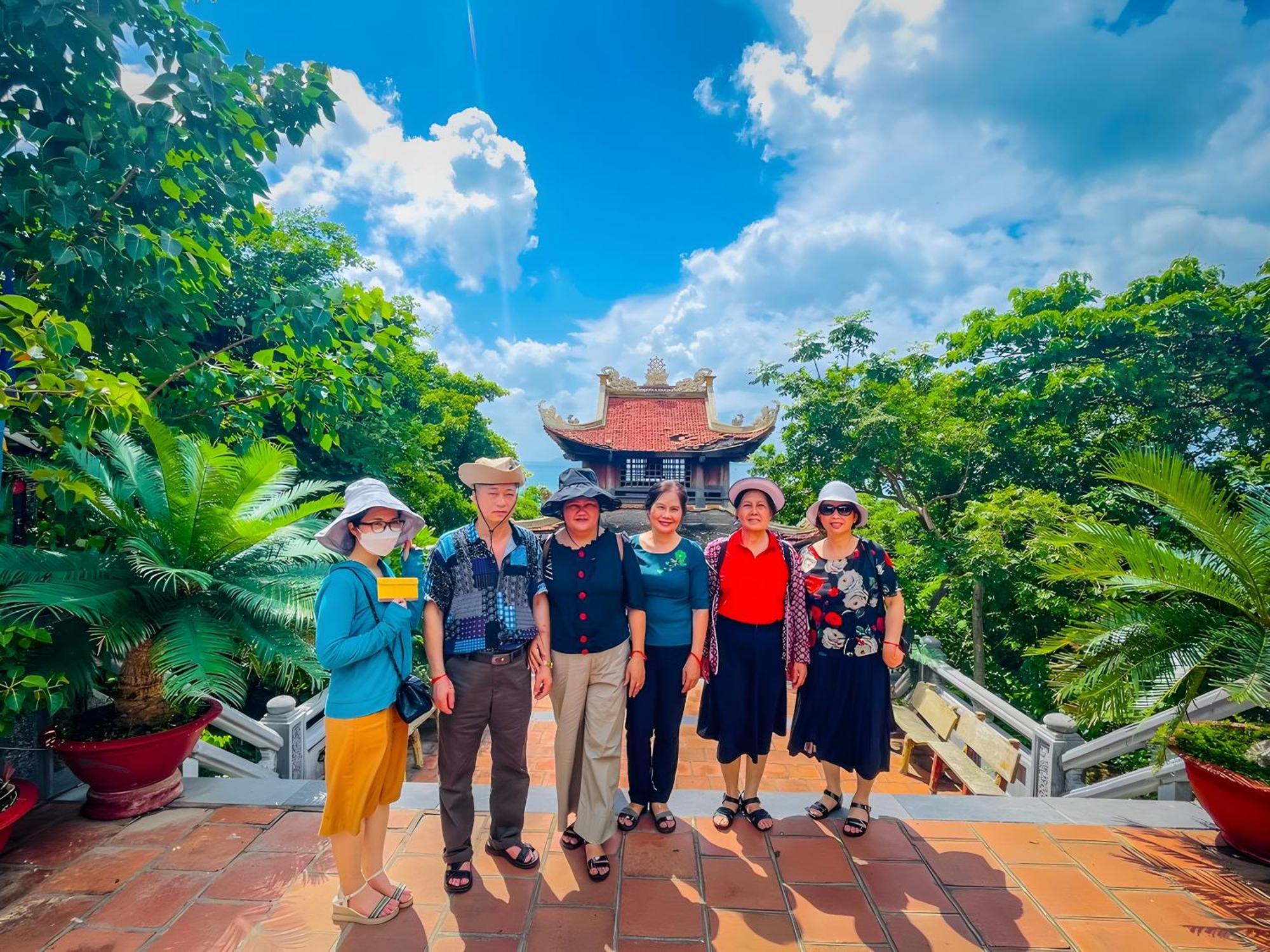 Duy Canh Homestay Chi Khu Co Ong Dış mekan fotoğraf